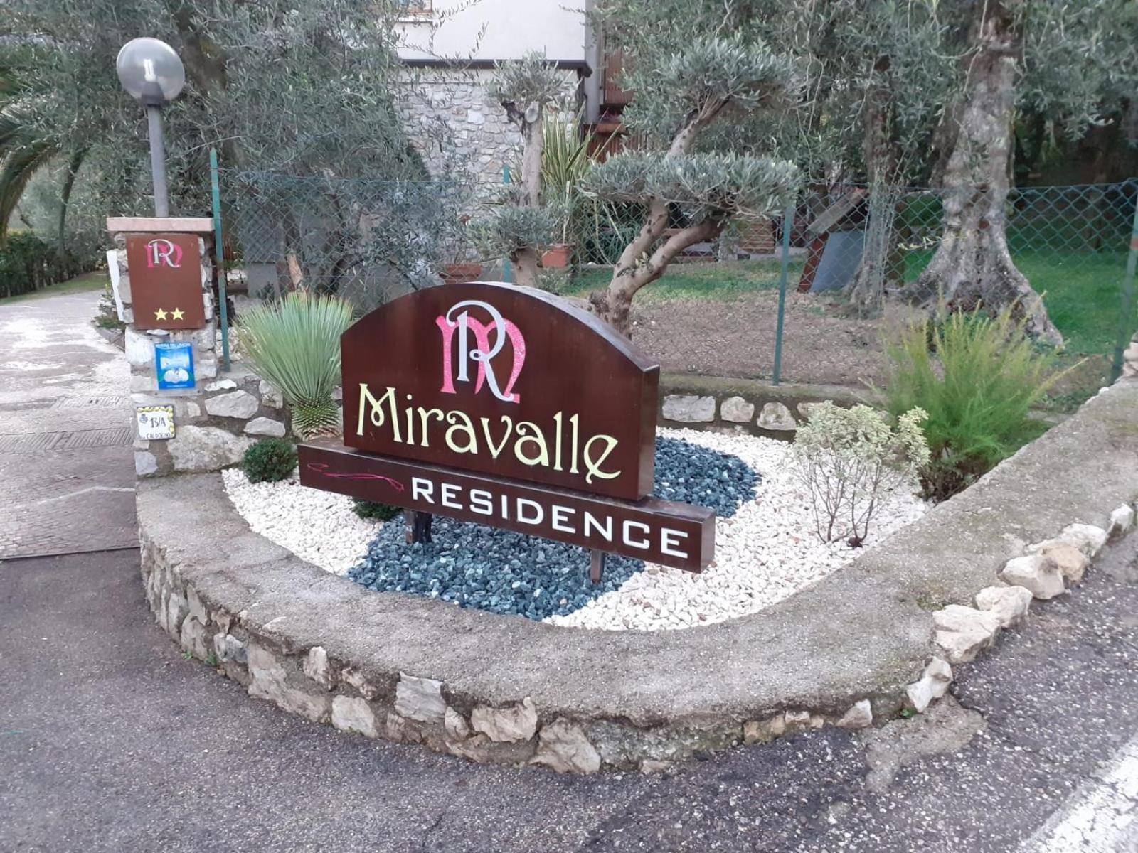 Residence Miravalle Limone sul Garda Esterno foto