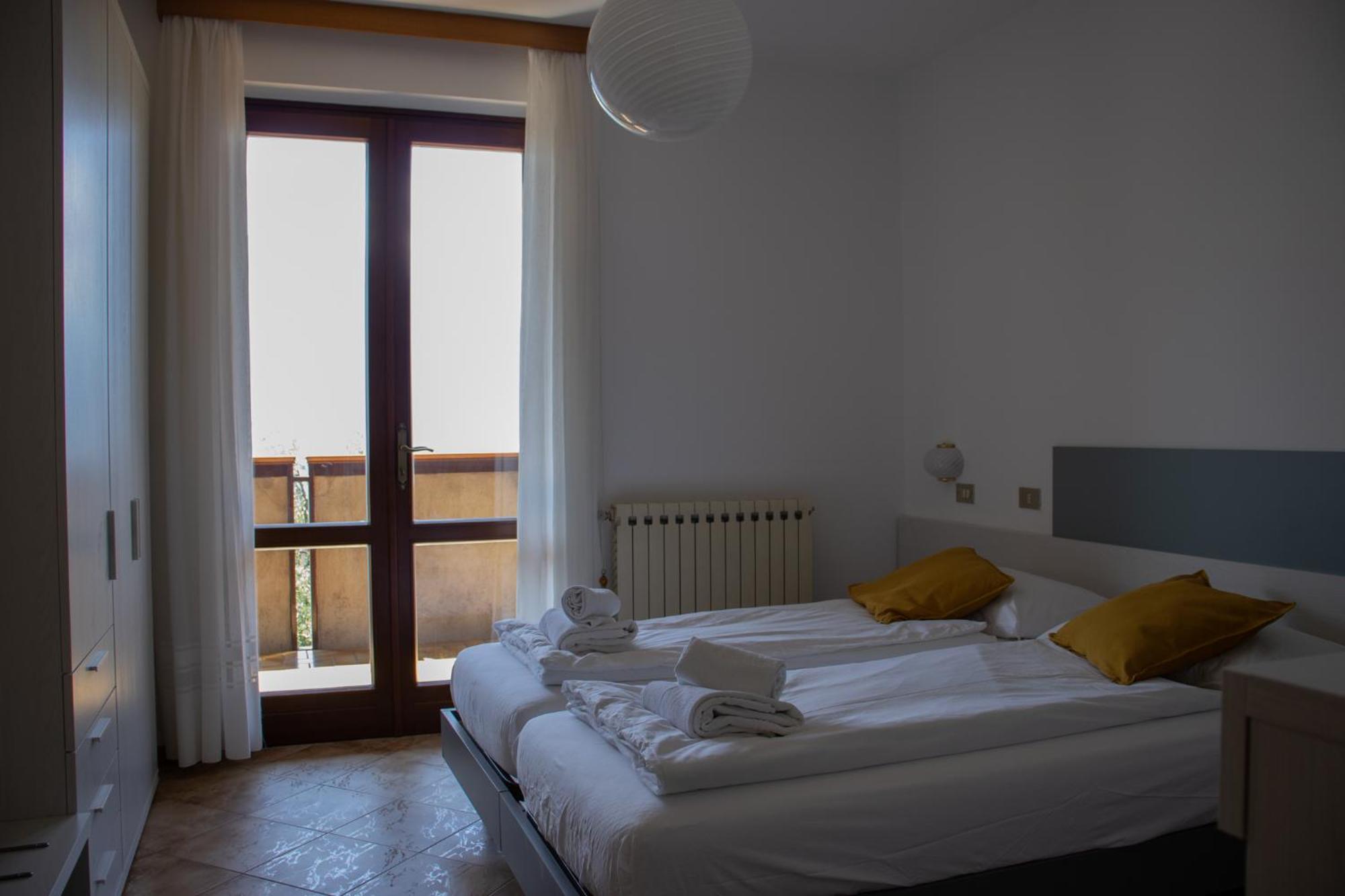 Residence Miravalle Limone sul Garda Esterno foto