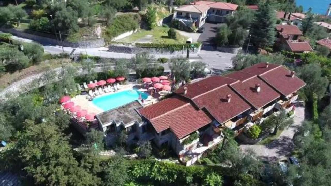 Residence Miravalle Limone sul Garda Esterno foto